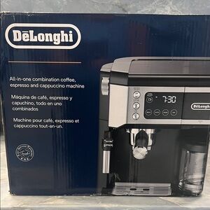 De’Longhi Espresso, Coffee & Cappuccino Maker w/ Milk Frother - NEW IN BOX